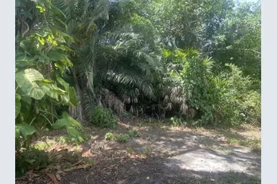 1856 Debbie Street #Unit A, Sarasota, FL 34231 - Photo 12