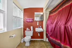 1019 10th Ave W, Bradenton, FL 34205 - Photo 12