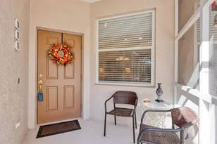 4127 Cascade Falls Dr, Sarasota, FL 34243 - Photo 6