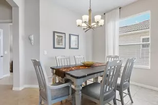 4127 Cascade Falls Dr, Sarasota, FL 34243 - Photo 16