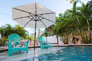 2219 Avenue C, Bradenton Beach, FL 34217 - Photo 4