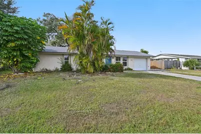 580 Skylark Lane NW, Port Charlotte, FL 33952 - Photo 2