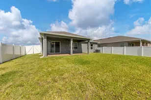 7335 34th Ct E, Sarasota, FL 34243 - Photo 26