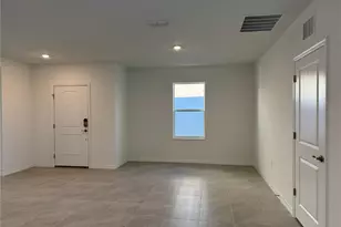 9026 Optimist Wy, Palmetto, FL 34221 - Photo 8