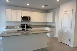 9026 Optimist Wy, Palmetto, FL 34221 - Photo 10