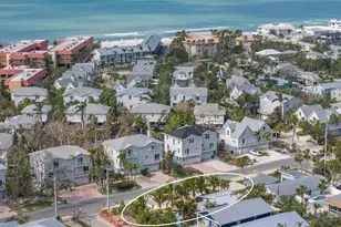 6201 Holmes Blvd, Holmes Beach, FL 34217 - Photo 32