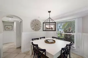 6201 Holmes Blvd, Holmes Beach, FL 34217 - Photo 12