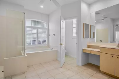 5278 Far Oak Circle, Sarasota, FL 34238 - Photo 24