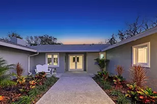 7221 Plovers Way, Sarasota, FL 34242 - Photo 2