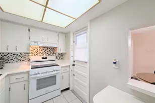 6105 Coral Way, Bradenton, FL 34207 - Photo 8