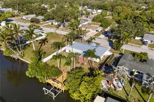 6911 9th Ave NW, Bradenton, FL 34209 - Photo 6