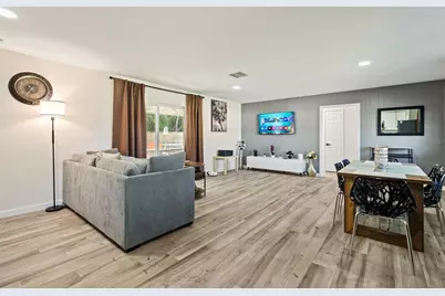 3015 Vinson Avenue, Sarasota, FL 34232 - Photo 12