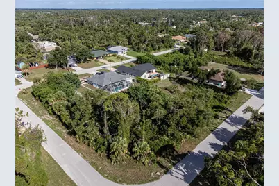 17221 Nixon Avenue, Port Charlotte, FL 33948 - Photo 10