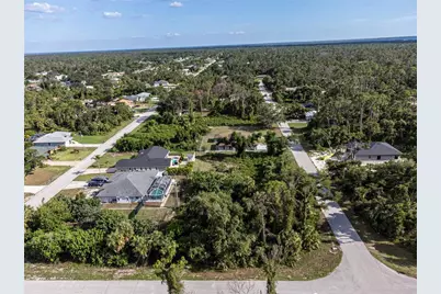 17221 Nixon Avenue, Port Charlotte, FL 33948 - Photo 8