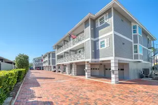 1564 Stickney Point Rd, Sarasota, FL 34231 - Photo 2