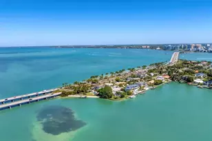 102 Seagull Ln, Sarasota, FL 34236 - Photo 32