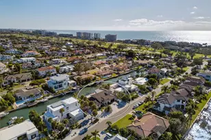 562 Ranger Ln, Longboat Key, FL 34228 - Photo 82