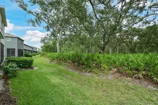 2419 Midnight Pearl Dr, Sarasota, FL 34240 - Photo 18