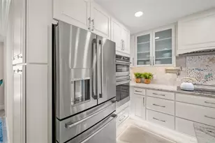 5880 Midnight Pass Rd, Sarasota, FL 34242 - Photo 20