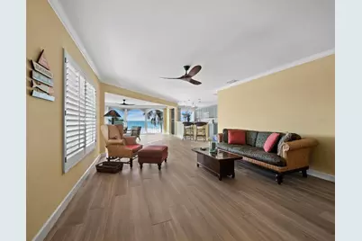 1336 Benjamin Franklin Drive #2A, Sarasota, FL 34236 - Photo 6