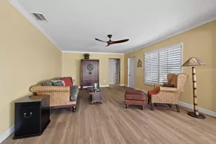 1336 Benjamin Franklin Dr, Sarasota, FL 34236 - Photo 14