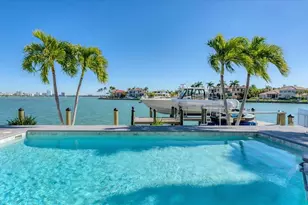 259 Robin Dr, Sarasota, FL 34236 - Photo 52