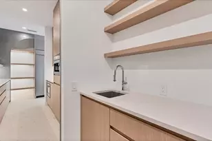 259 Robin Dr, Sarasota, FL 34236 - Photo 12