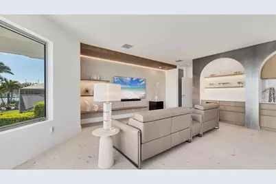 259 Robin Drive, Sarasota, FL 34236 - Photo 18