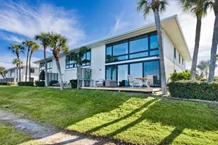 6400 Flotilla Dr, Holmes Beach, FL 34217 - Photo 32