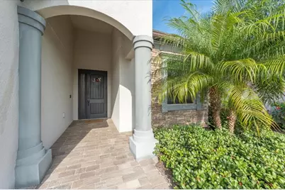 16717 Bwana Place, Lakewood Ranch, FL 34211 - Photo 10