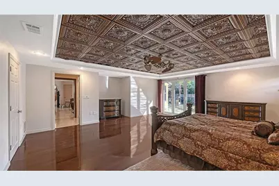 2429 Whippoorwill Circle, Sarasota, FL 34231 - Photo 14