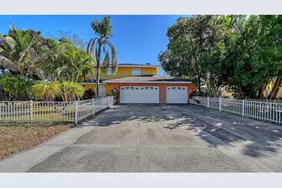 2429 Whippoorwill Circle, Sarasota, FL 34231 - Photo 1