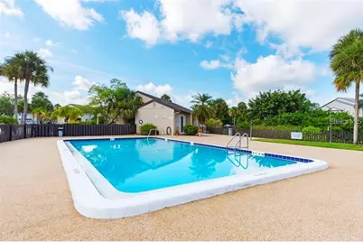 2732 Hidden Lake Boulevard #D, Sarasota, FL 34237 - Photo 16