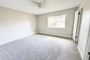 2732 Hidden Lake Blvd, Sarasota, FL 34237 - Photo 12