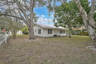 1010 Indian Beach Dr, Sarasota, FL 34234 - Photo 38