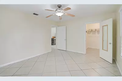 1010 Indian Beach Drive, Sarasota, FL 34234 - Photo 20