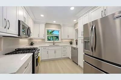 444 S Polk Drive, Sarasota, FL 34236 - Photo 16