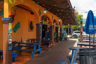 734 Canal Rd, Sarasota, FL 34242 - Photo 40