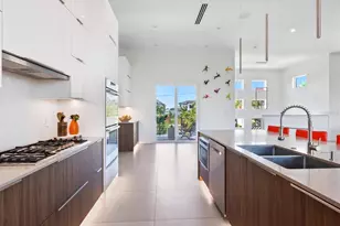 3939 Higel Ave, Sarasota, FL 34242 - Photo 14