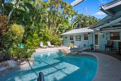 314 61st Street, Holmes Beach, FL 34217 - Photo 68