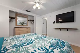 314 61st St, Holmes Beach, FL 34217 - Photo 60
