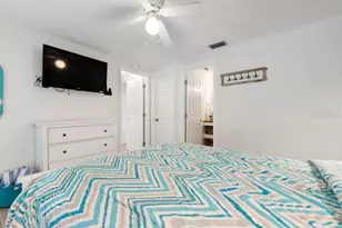 314 61st St, Holmes Beach, FL 34217 - Photo 56