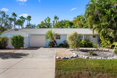 314 61st Street, Holmes Beach, FL 34217 - Photo 42