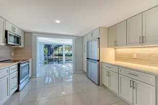 5529 Nutmeg Ave, Sarasota, FL 34231 - Photo 8
