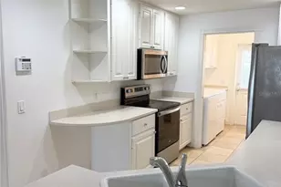 1547 Napoli Dr W, Sarasota, FL 34232 - Photo 6