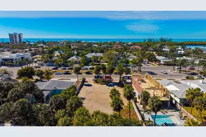 130 N Blvd Of The Presidents, Sarasota, FL 34236 - Photo 4