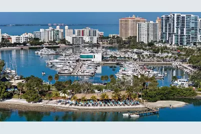 130 N Blvd Of The Presidents, Sarasota, FL 34236 - Photo 20