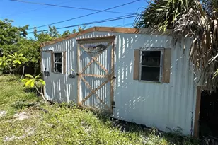 865 Canada St NE, Palm Bay, FL 32905 - Photo 8