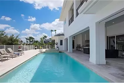 130 N Blvd Of The Presidents, Sarasota, FL 34236 - Photo 18