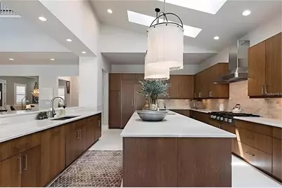 130 N Blvd Of The Presidents, Sarasota, FL 34236 - Photo 6